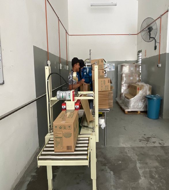 Cooking oil packing line at the Bandar Sri Sendayan facility
